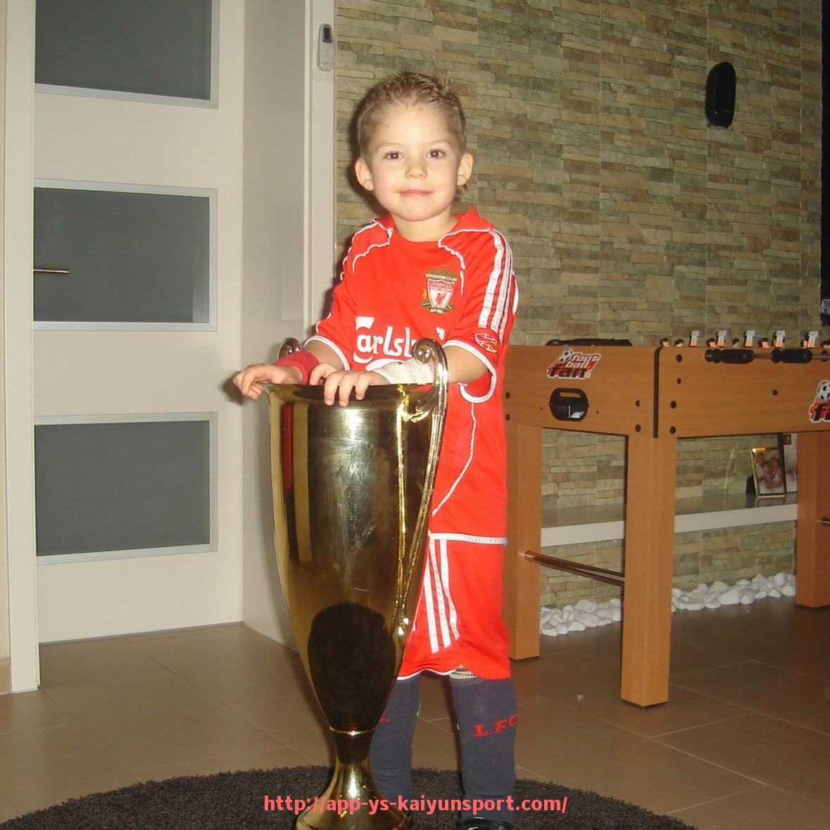 开云体育官网app下载-法甲各支球队进攻能力对比及场均射门统计